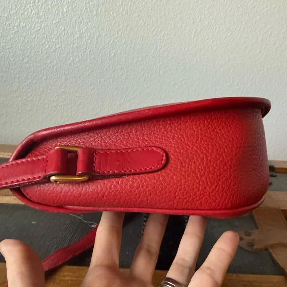 Vintage Gucci red crossbody - Picture 6 of 16
